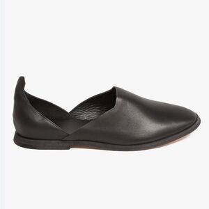 Elegant Black Leather Loafers
